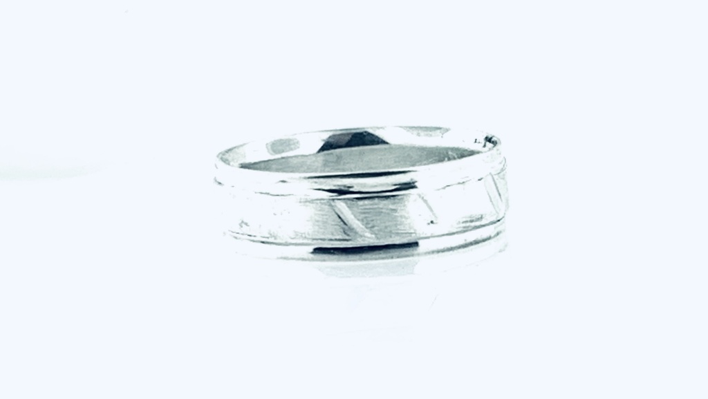[372267/4.0/AMA18/4] ARGOLLA ESMERILLADA CON LINEAS LUSTRE (Oro amarillo 18kt, 4mm, 4.0)