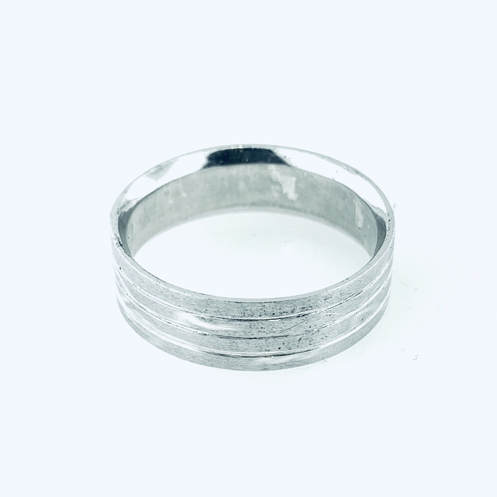 [372262/4.0/AMA18/6] ARGOLLA MATE CON TRES LINEAS LUSTRE (Oro amarillo 18kt, 4.0)