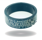 [372147/4.0/AMA18/6] ARGOLLA NEGRA CON CRUZ COLGANTE (Oro amarillo 18kt, 6mm, 4.0)